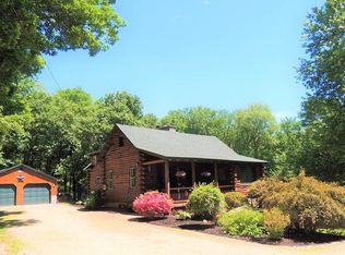 138 Warren Rd, Brimfield, MA 01010