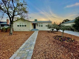 9949 Coast Ave, Hanford, CA 93230