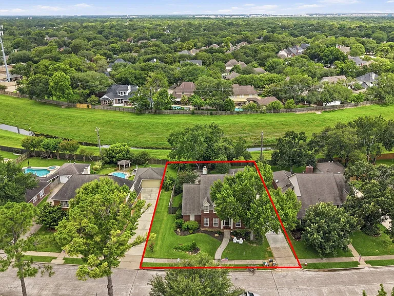 15122 Greenleaf Ln — Photo 44