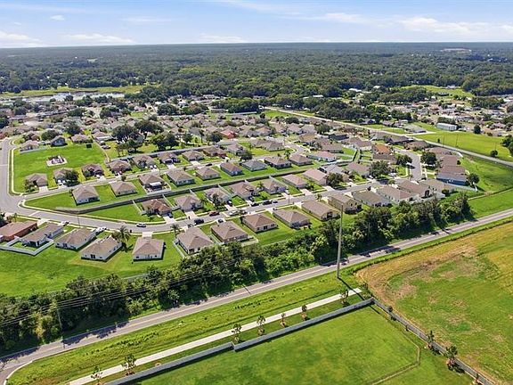 3rd image of 7631 MERCHANTVILLE CIRCLE