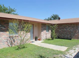 609 Chisum Trl, Burnet, TX 78611
