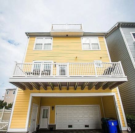 3rd image of 40127 Fenwick Ave