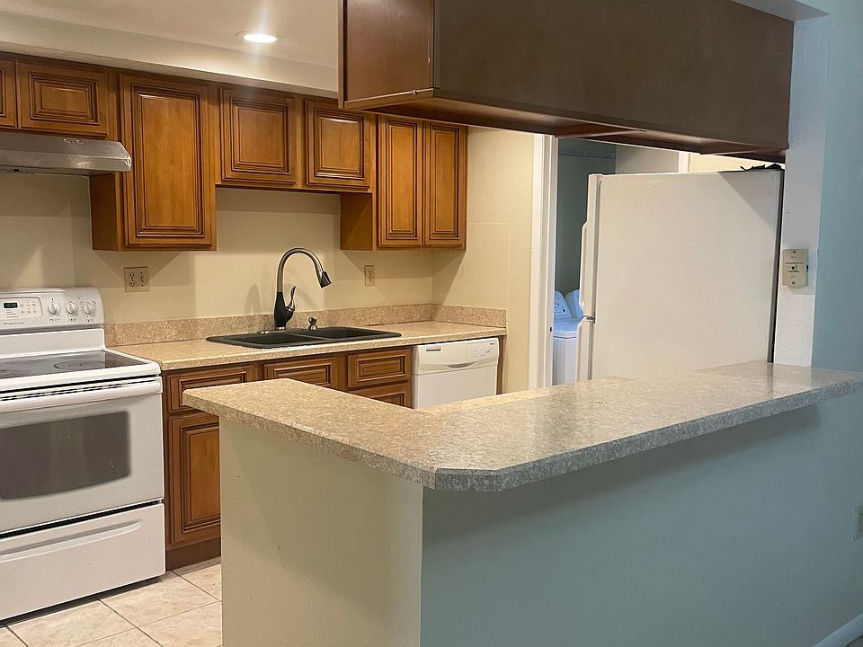 1st image of 1130 N Lake Parker Ave APT E134