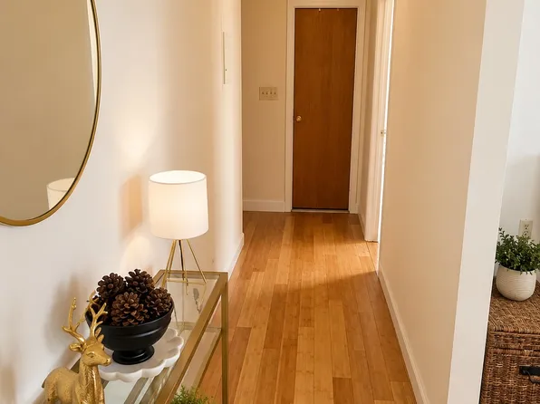 135 Walnut St APT 1, Somerville, MA 02145