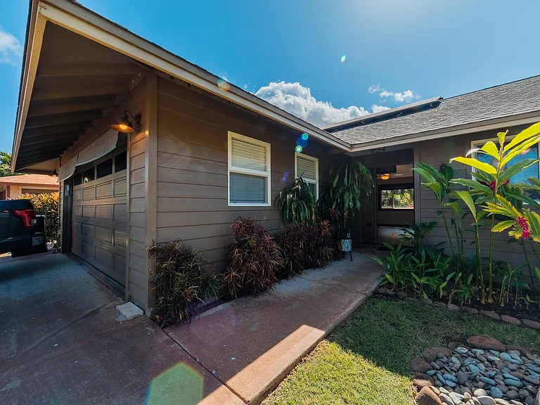 309 Wainohia St — Photo 4