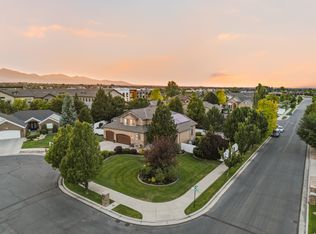 3288 W Ephraim Cir, South Jordan, UT 84095