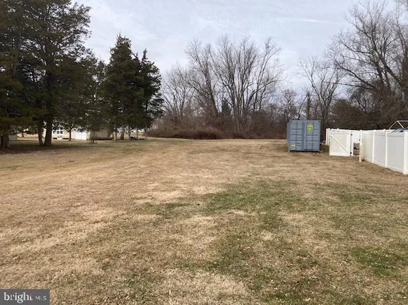 102 Denow Rd, Lawrence Township, NJ 08648