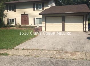 1616 Creve Coeur Mill Rd, Saint Louis, MO 63146