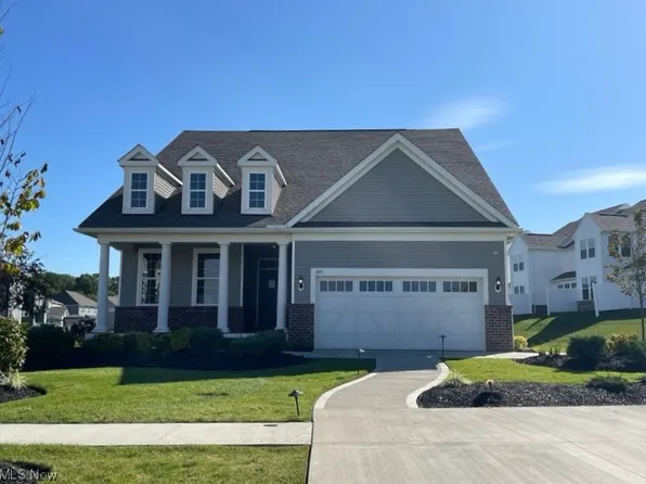 893 River Run Rd, Aurora, OH 44202