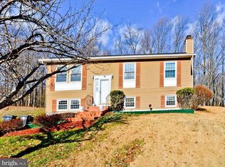 8202 Bridlewood Pl, District Heights, MD 20747