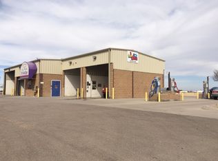 2305 Enterprise Rd, Goodland, KS 67735