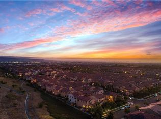 208 Plum Lily, Irvine, CA 92618