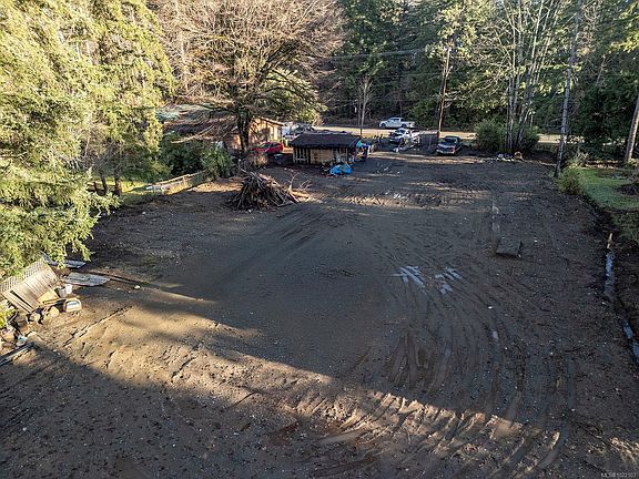 5th image of 2645 Cumberland Rd