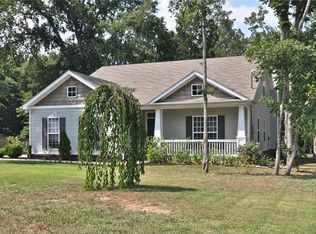 1318 California Dr, Murfreesboro, TN 37129
