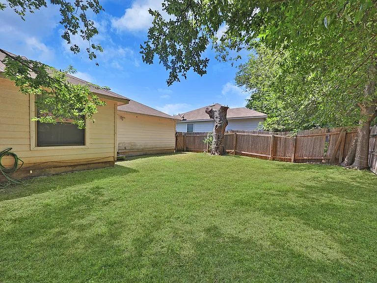 13020 Oconnor Cv #1 — Photo 24