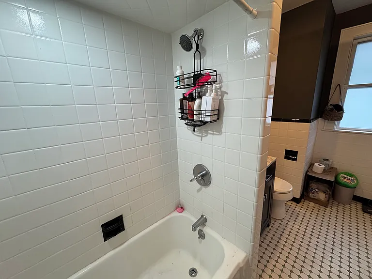 41 Melville Ave — Photo 26