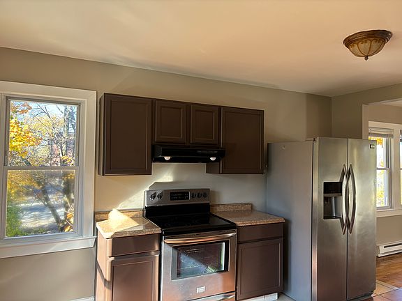 4th image of 15 Main St #1