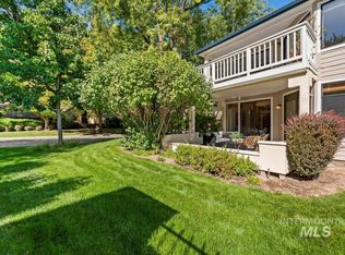 901 E Riverpark Ln, Boise, ID 83706
