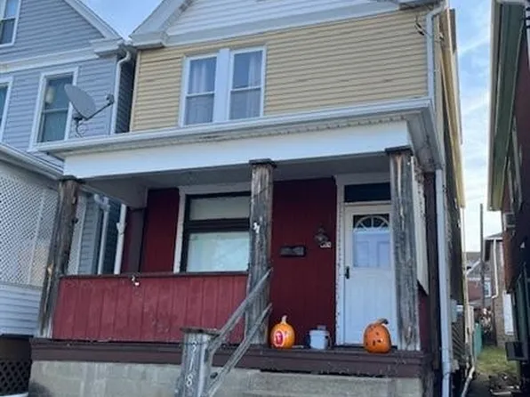 318 Ridge Ave, New Kensington, PA 15068