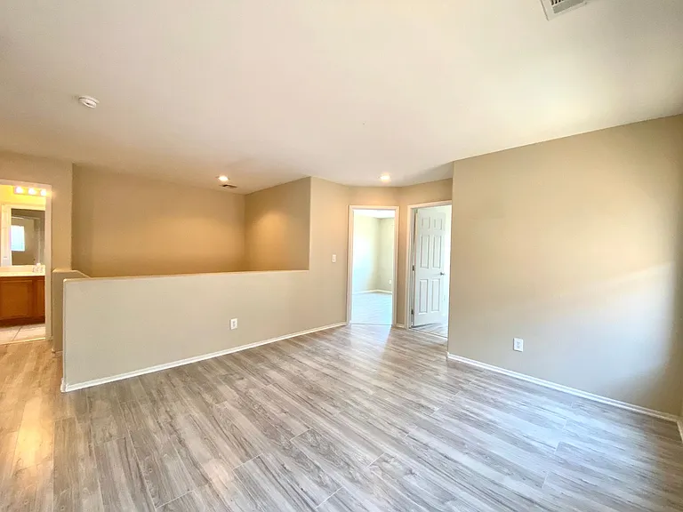 6486 W Eldorado Ln — Photo 9