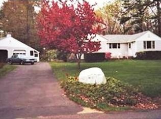 168 Podunk Rd, Sturbridge, MA 01566