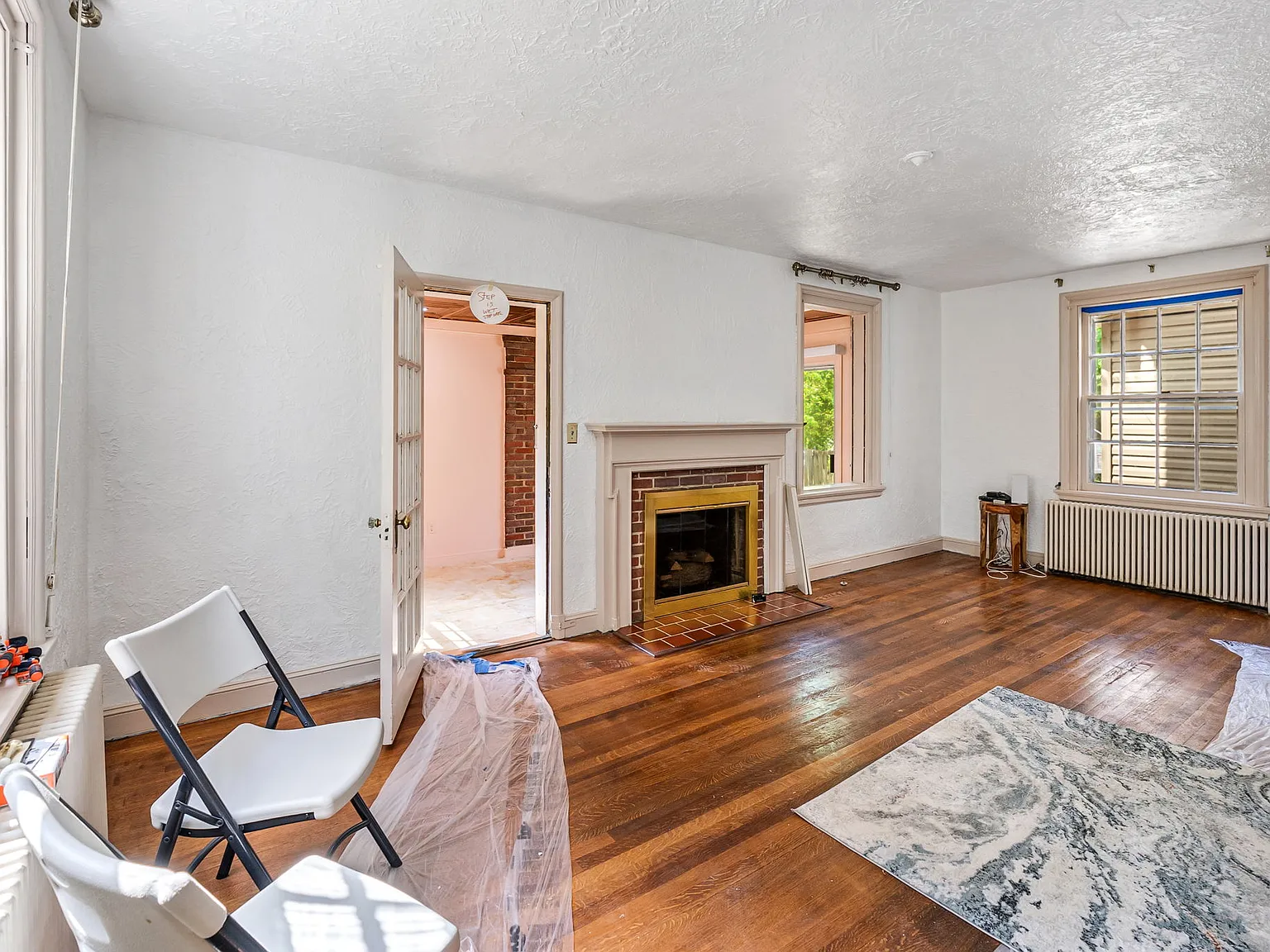 3408 Montrose Ave — Photo 4