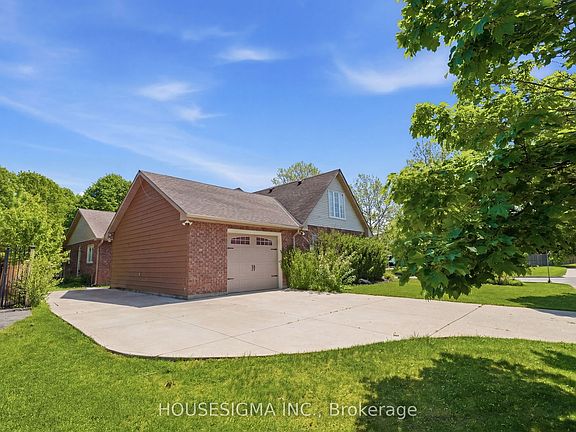 4th image of 1 Newport Ln