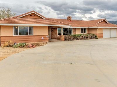 6510 W Avenue L, Lancaster, CA, 93536