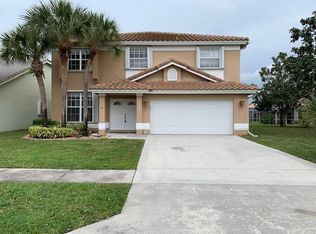 18027 Clear Brook Cir, Boca Raton, FL 33498