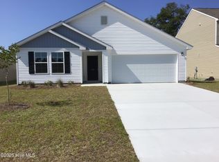 422 Hewett Landing Dr SW, Supply, NC 28462