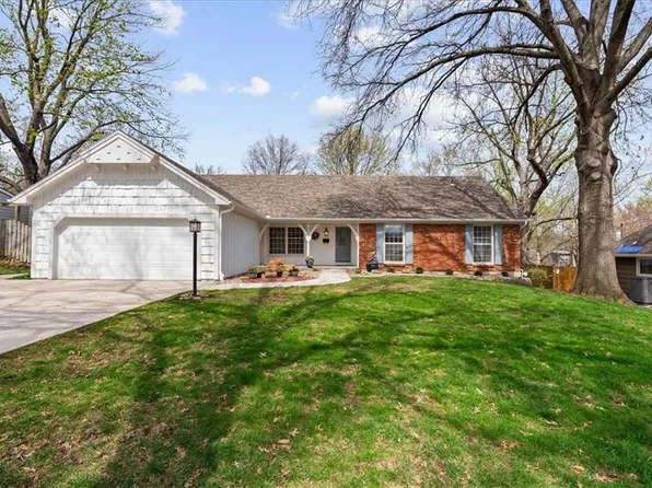 6008 W 89th Ter, Overland Park, KS 66207