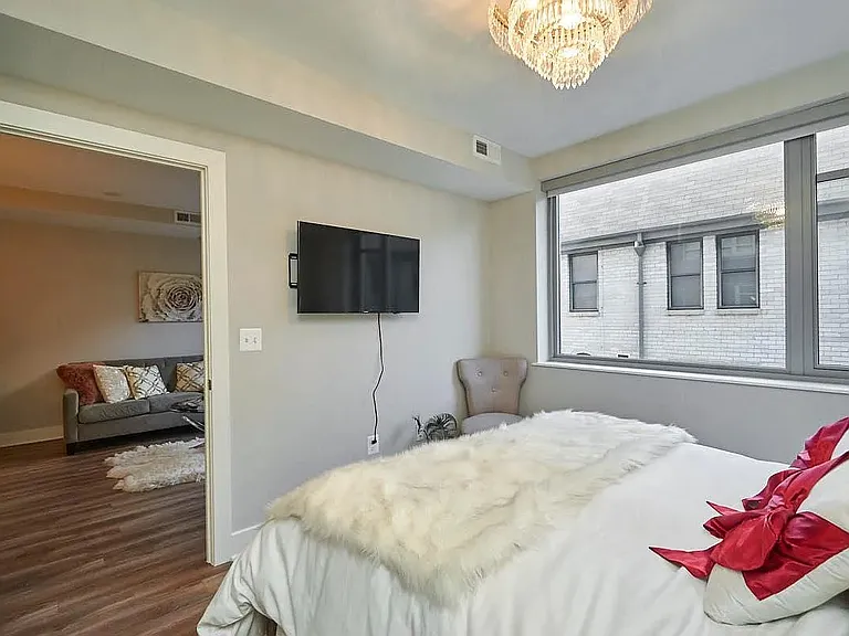 1311 13th St NW #302 — Photo 16