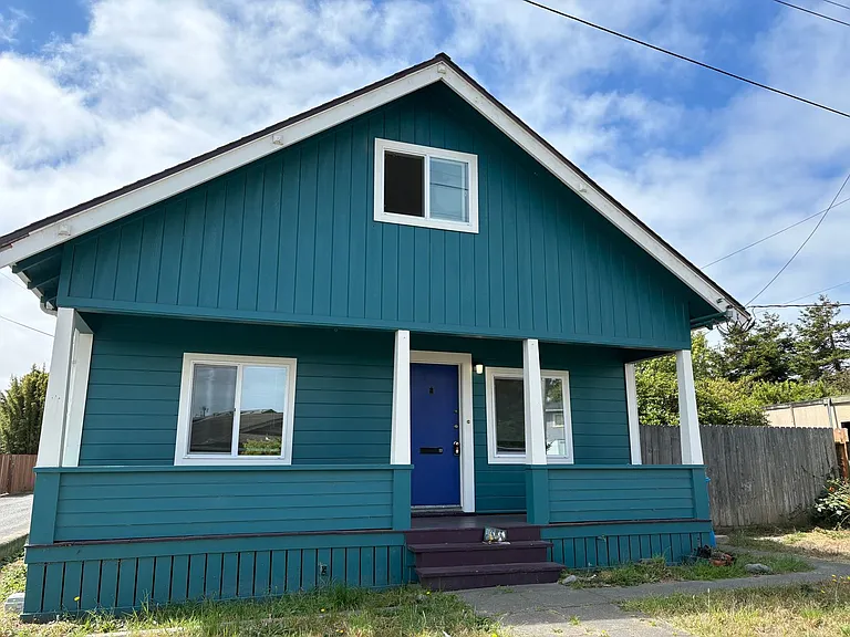 723 W Long St — Photo 13