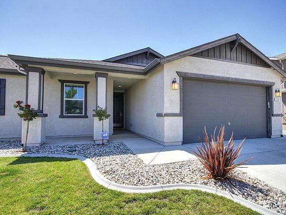 3rd image of 1240 Tamarisk Dr