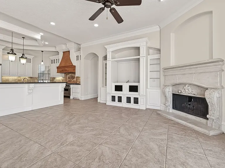 Alt Living Room & Kitchen_01182026