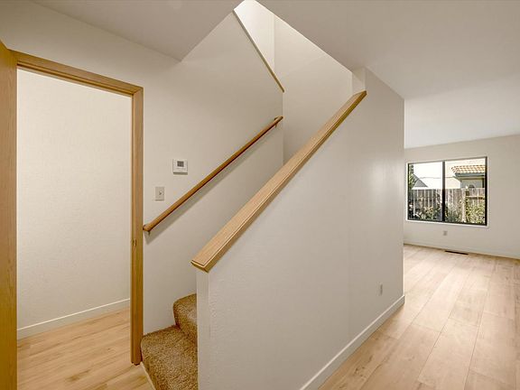 4th image of 29 Feeney Drive