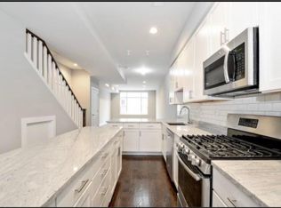 1414 N Ashland Ave #2S, Chicago, IL 60622