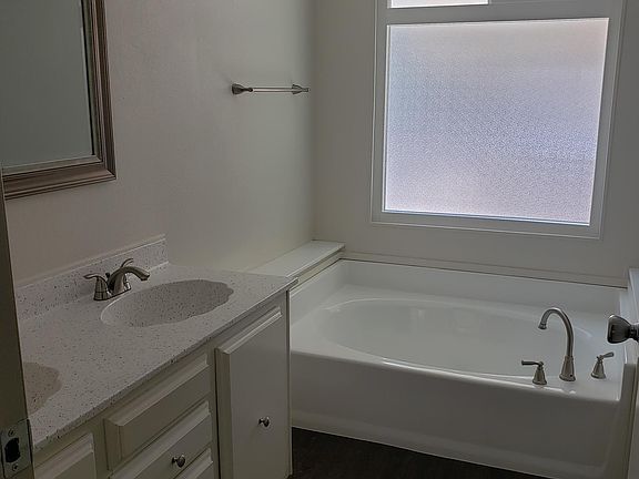 3rd image of 4040 Piedmont Dr Spc 302