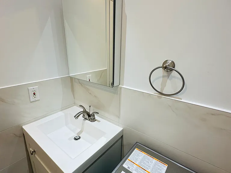 94 Washington St #28 — Photo 12