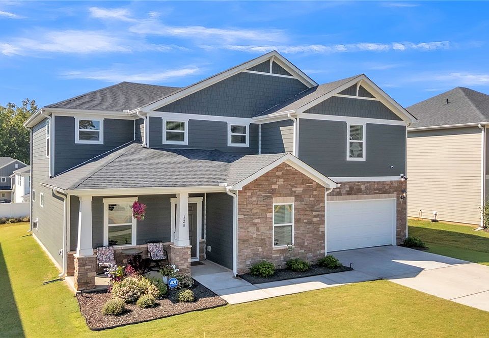 1st image of 328 Roderick Ln