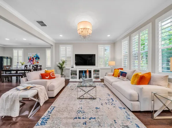 6032 Golden Vista Dr, San Jose, CA 95123