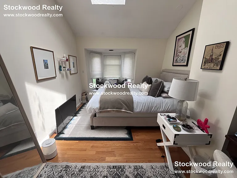 11 Gates St #2 — Photo 39