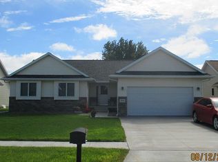 1111 17th Ave, Kearney, NE 68845