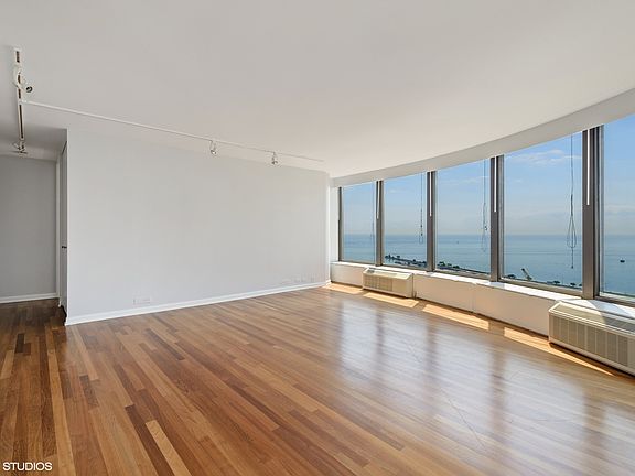 3rd image of 505 N Lake Shore Dr APT 2115