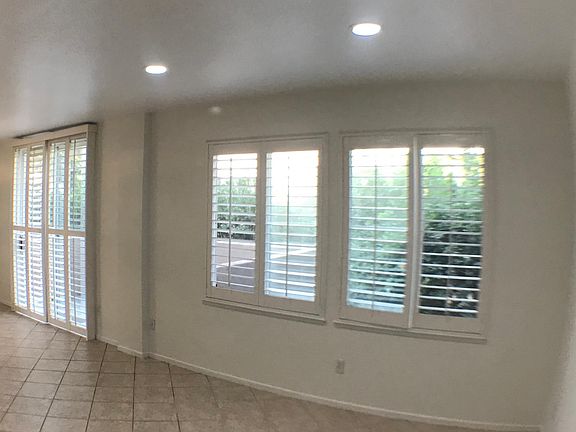 5th image of 3885 Jasmine Cir