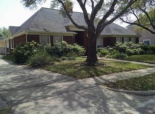 4115 Harbour Cir, Missouri City, TX 77459