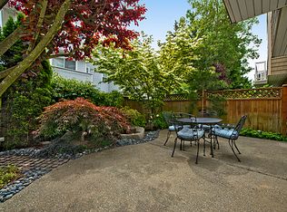 8814D Midvale Ave N, Seattle, WA 98103