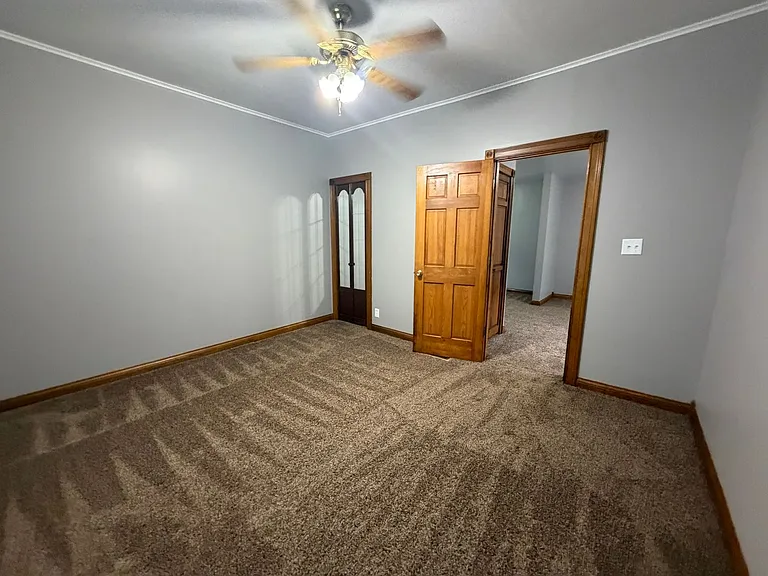 810 Huestis Ave — Photo 6