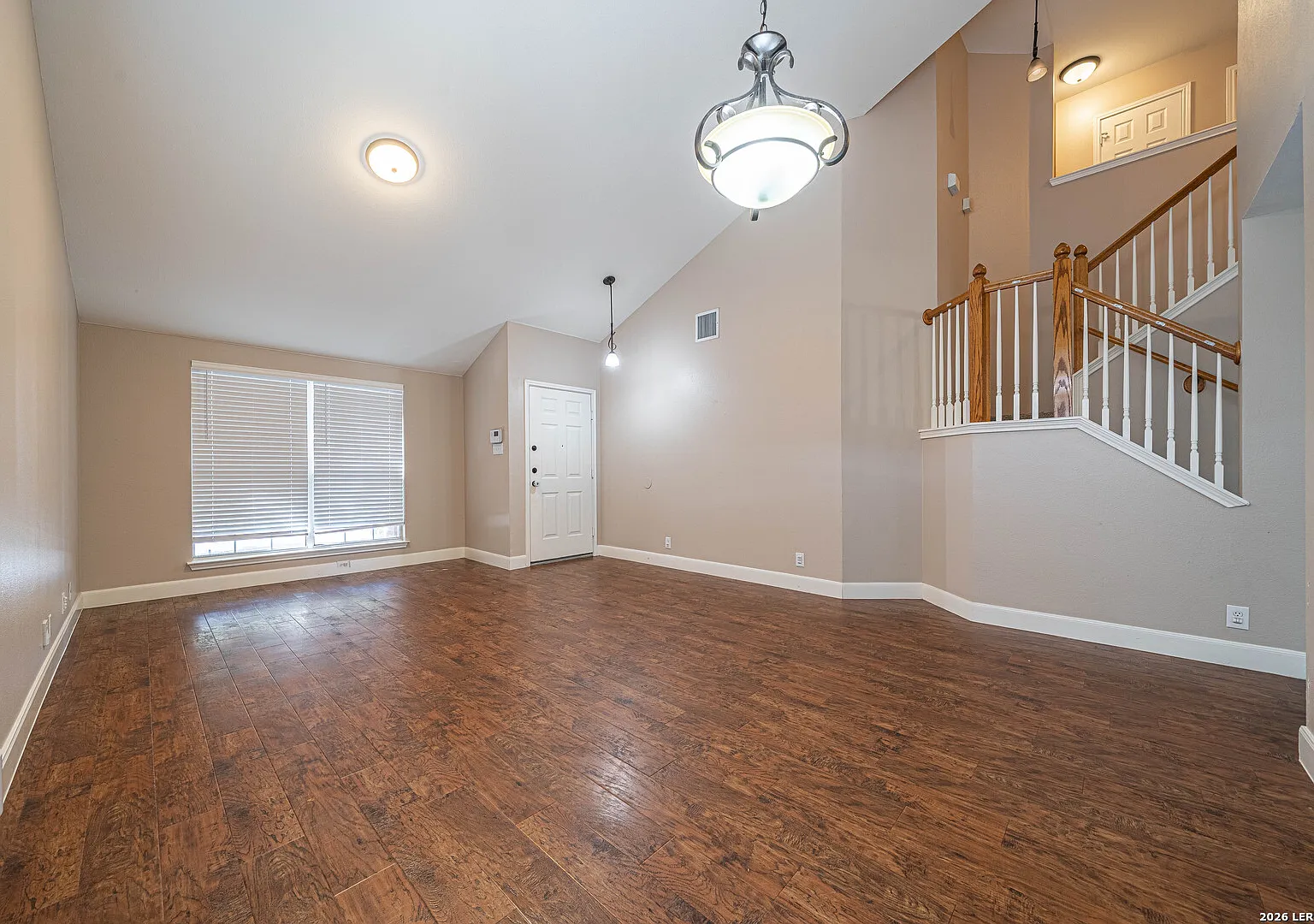 4 bed, 2.5 bath, 2053 sqft, $2,300 — Photo 1