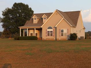 486 Providence Church Rd, Alamo, TN 38001